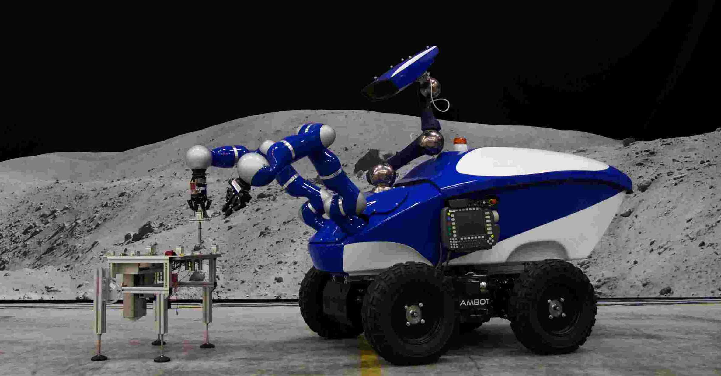 images_my_ideas_16-3/16_ESA_Telerobotics_Haptics_Lab_Centaur_Rover_on_Moon.jpg